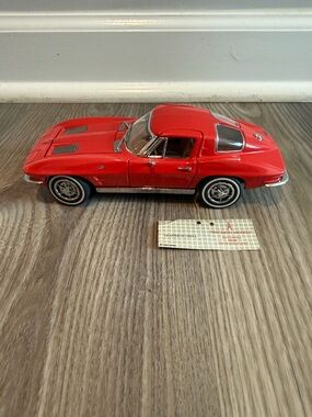 Franklin Mint 1963 Chevrolet Split Window with Hang Tag New Red